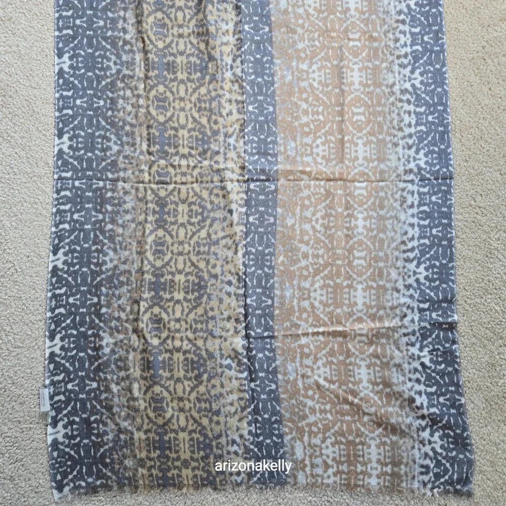 NWOT Kinross Cashmere/Silk Lightweight Scarf